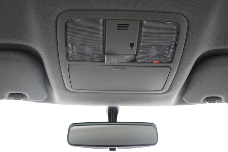 Toyota Auris - 1.8 Hybrid Lease 32