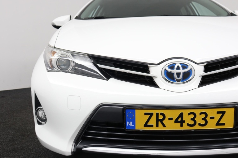 Toyota Auris - 1.8 Hybrid Lease 35