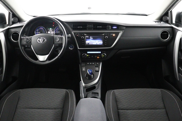 Toyota Auris - 1.8 Hybrid Lease 4