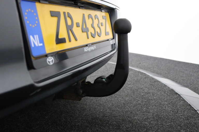 Toyota Auris - 1.8 Hybrid Lease 44