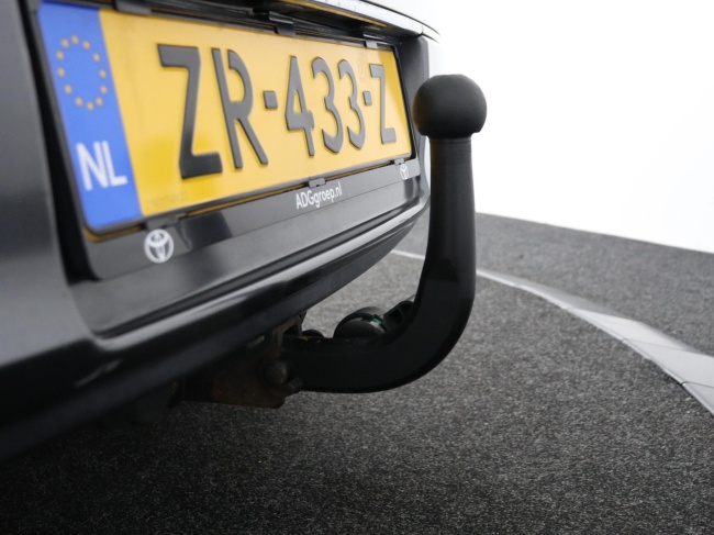Toyota Auris - 1.8 Hybrid Lease