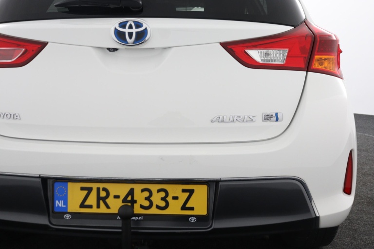 Toyota Auris - 1.8 Hybrid Lease 45