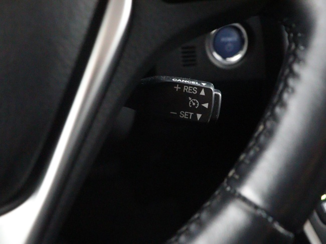 Toyota Auris - 1.8 Hybrid Lease