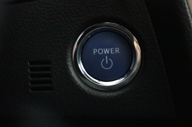 Toyota Auris - 1.8 Hybrid Lease 48