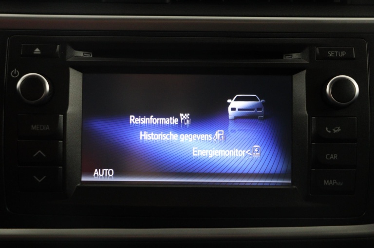 Toyota Auris - 1.8 Hybrid Lease 52