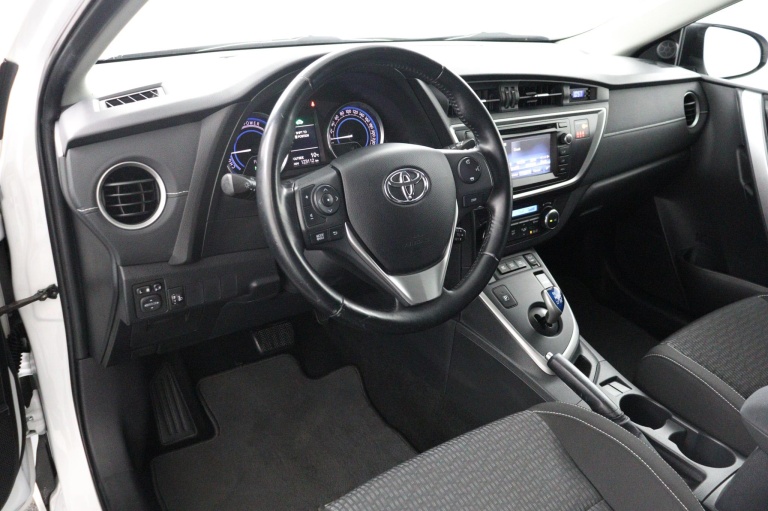 Toyota Auris - 1.8 Hybrid Lease 63