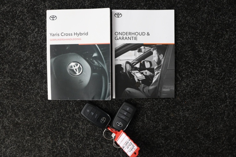 Toyota Yaris Cross - 1.5 Hybrid GR Sport 11