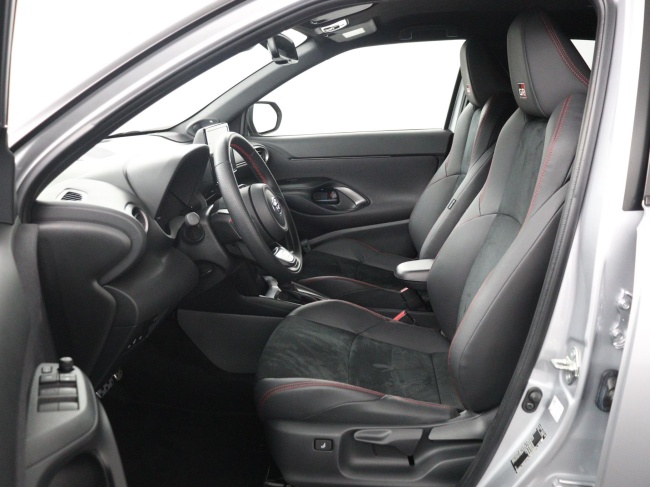Toyota Yaris Cross - 1.5 Hybrid GR Sport