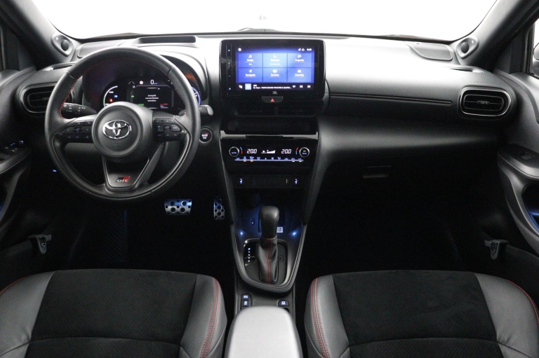 Toyota Yaris Cross - 1.5 Hybrid GR Sport 4