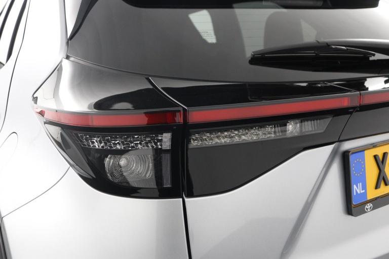 Toyota Yaris Cross - 1.5 Hybrid GR Sport 41