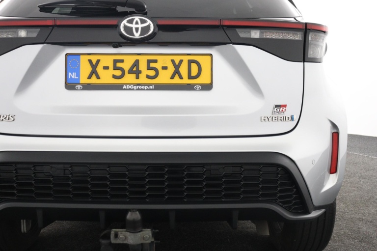 Toyota Yaris Cross - 1.5 Hybrid GR Sport 44