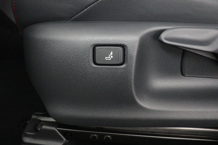 Toyota Yaris Cross - 1.5 Hybrid GR Sport 49