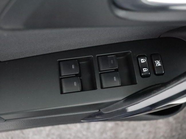 Toyota Auris Touring Sports - 1.8 Hybrid Dynamic Go