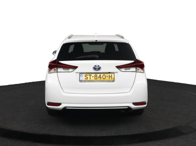 Toyota Auris Touring Sports - 1.8 Hybrid Dynamic Go