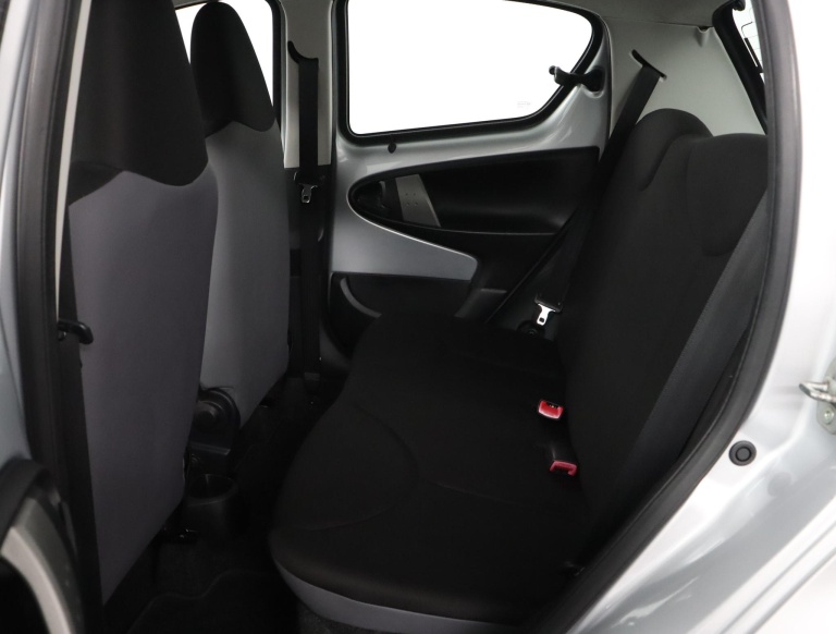 Toyota Aygo - 1.0 VVT-i Comfort 15