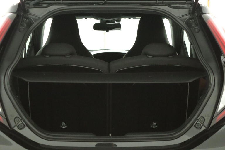 Toyota Aygo X - 1.0 VVT-i S-CVT Envy 23