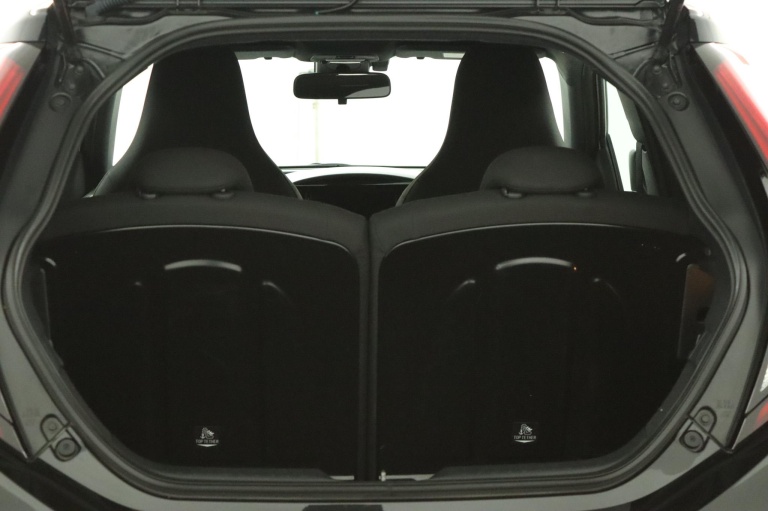 Toyota Aygo X - 1.0 VVT-i S-CVT Envy 24