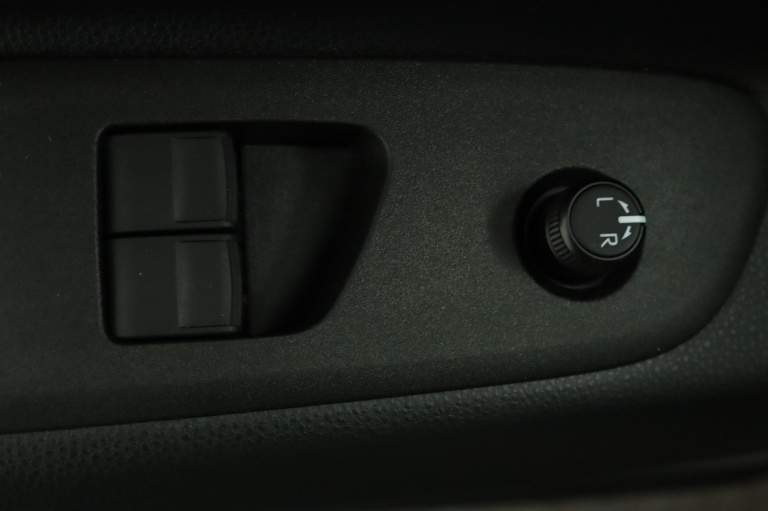 Toyota Aygo X - 1.0 VVT-i S-CVT Envy 28