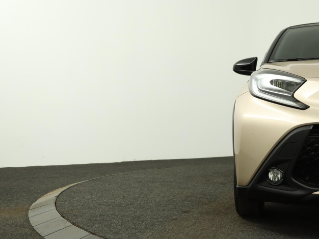 Toyota Aygo X - 1.0 VVT-i S-CVT Envy