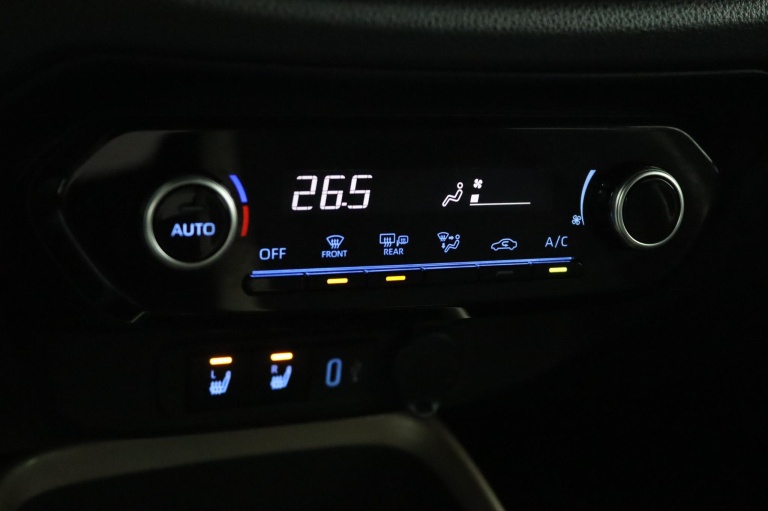 Toyota Aygo X - 1.0 VVT-i S-CVT Envy 44
