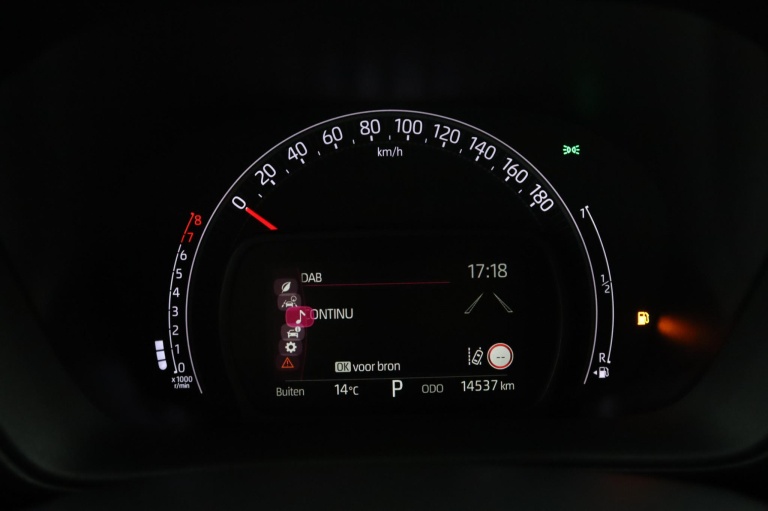 Toyota Aygo X - 1.0 VVT-i S-CVT Envy 48