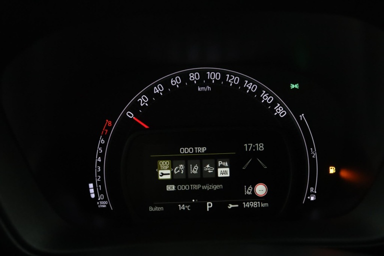Toyota Aygo X - 1.0 VVT-i S-CVT Envy 53