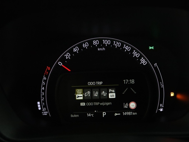 Toyota Aygo X - 1.0 VVT-i S-CVT Envy