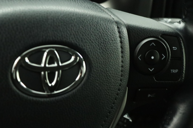 Toyota RAV4 - 2.5 Hybrid AWD Style 19