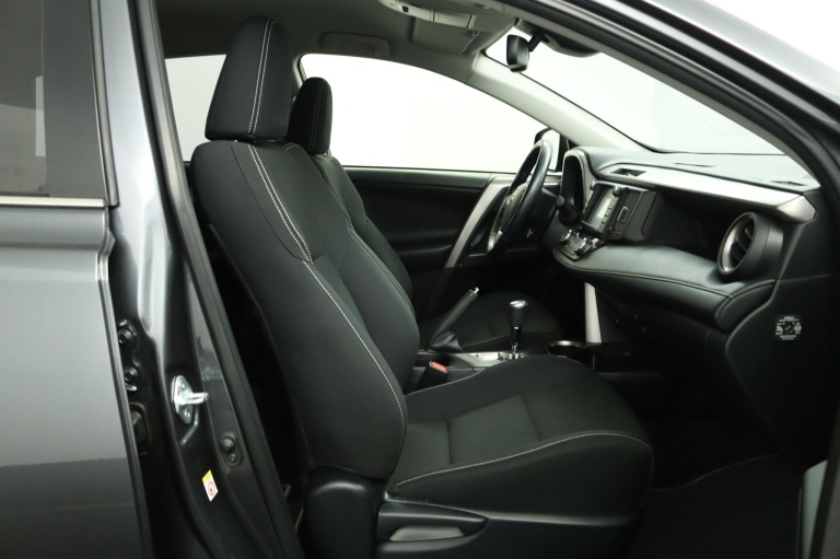 Toyota RAV4 - 2.5 Hybrid AWD Style 21