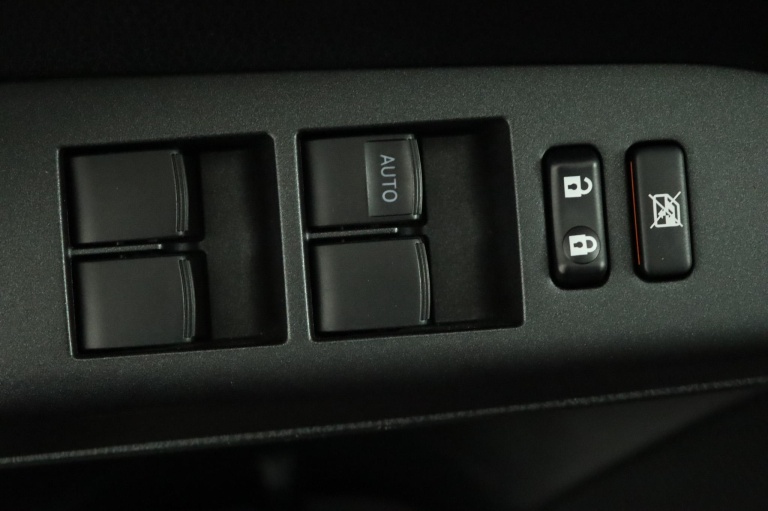 Toyota RAV4 - 2.5 Hybrid AWD Style 29