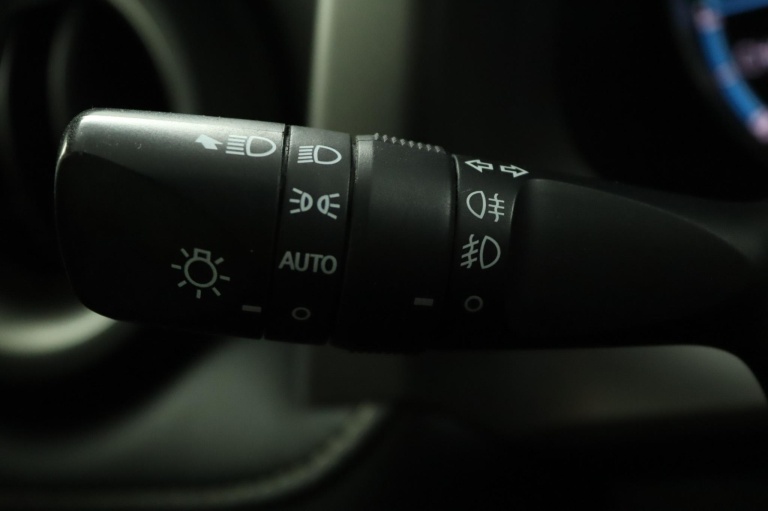 Toyota RAV4 - 2.5 Hybrid AWD Style 32