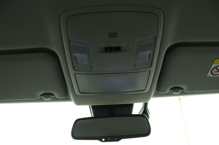 Toyota RAV4 - 2.5 Hybrid AWD Style 33