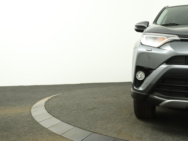 Toyota RAV4 - 2.5 Hybrid AWD Style