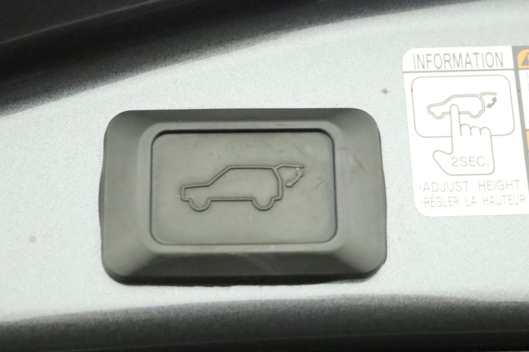 Toyota RAV4 - 2.5 Hybrid AWD Style 43