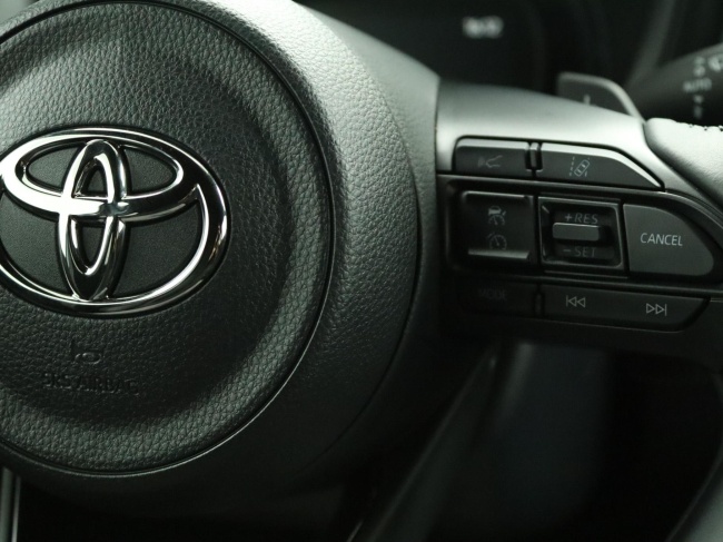 Toyota Aygo X - 1.0 VVT-i S-CVT Premium