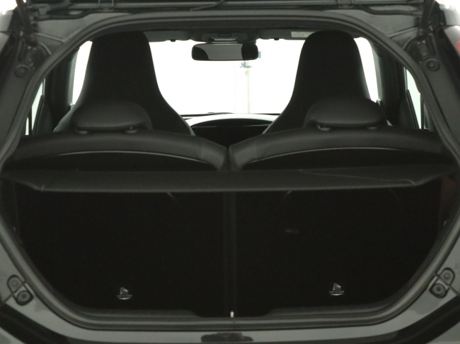 Toyota Aygo X - 1.0 VVT-i S-CVT Premium