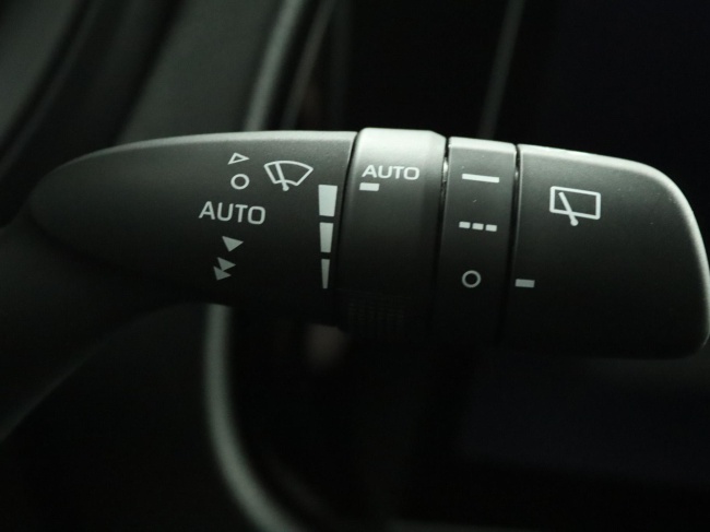 Toyota Aygo X - 1.0 VVT-i S-CVT Premium