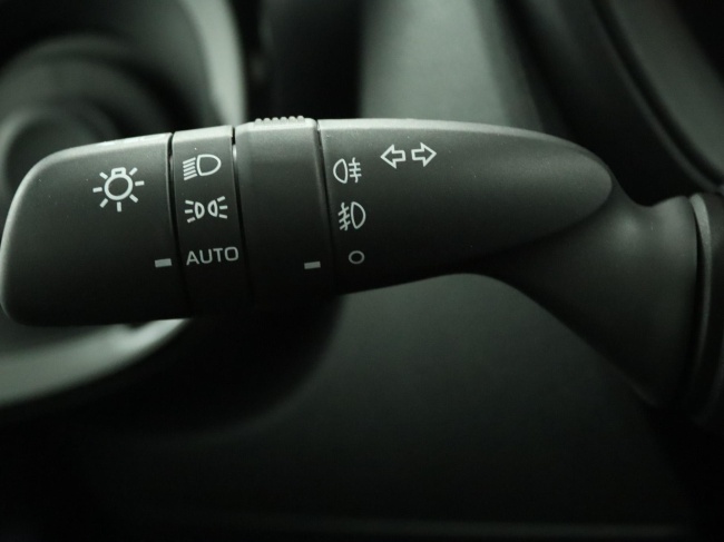 Toyota Aygo X - 1.0 VVT-i S-CVT Premium