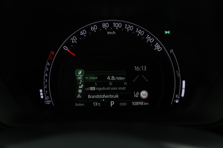Toyota Aygo X - 1.0 VVT-i S-CVT Premium 48