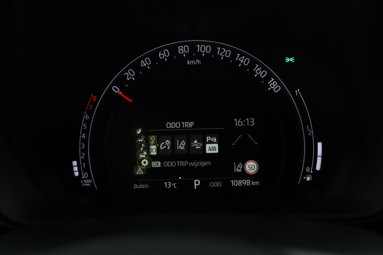 Toyota Aygo X - 1.0 VVT-i S-CVT Premium 52