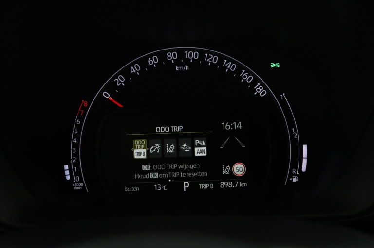 Toyota Aygo X - 1.0 VVT-i S-CVT Premium 54