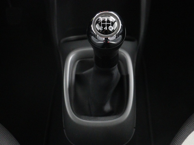 Toyota Aygo - 1.0 VVT-i x-joy