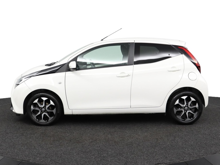 Toyota Aygo - 1.0 VVT-i x-joy 3