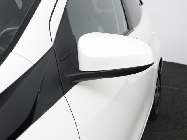 Toyota Aygo - 1.0 VVT-i x-joy