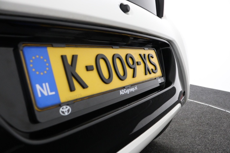 Toyota Aygo - 1.0 VVT-i x-joy 40