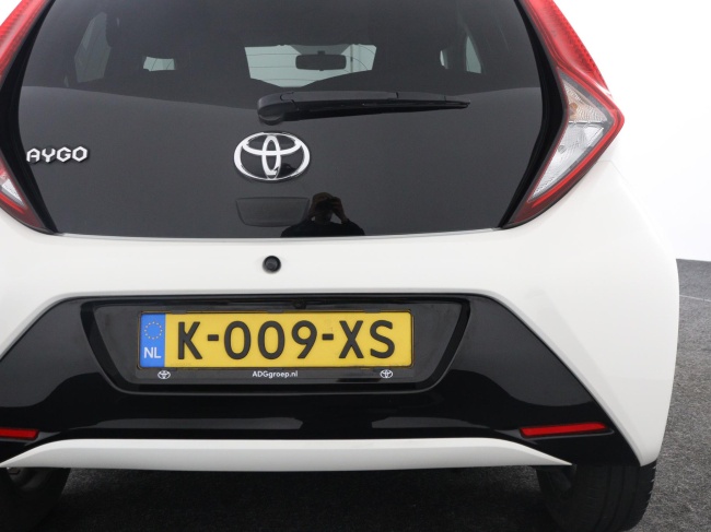 Toyota Aygo - 1.0 VVT-i x-joy