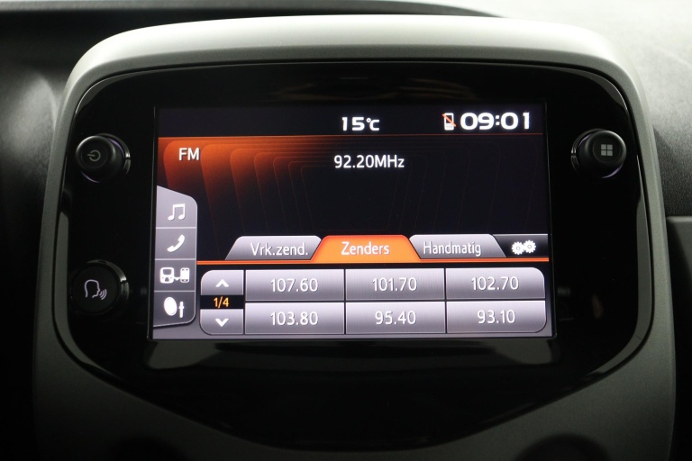 Toyota Aygo - 1.0 VVT-i x-joy 45