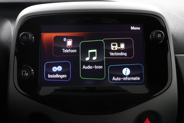 Toyota Aygo - 1.0 VVT-i x-joy 46