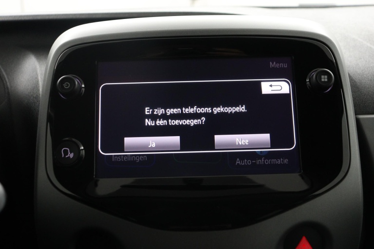 Toyota Aygo - 1.0 VVT-i x-joy 47