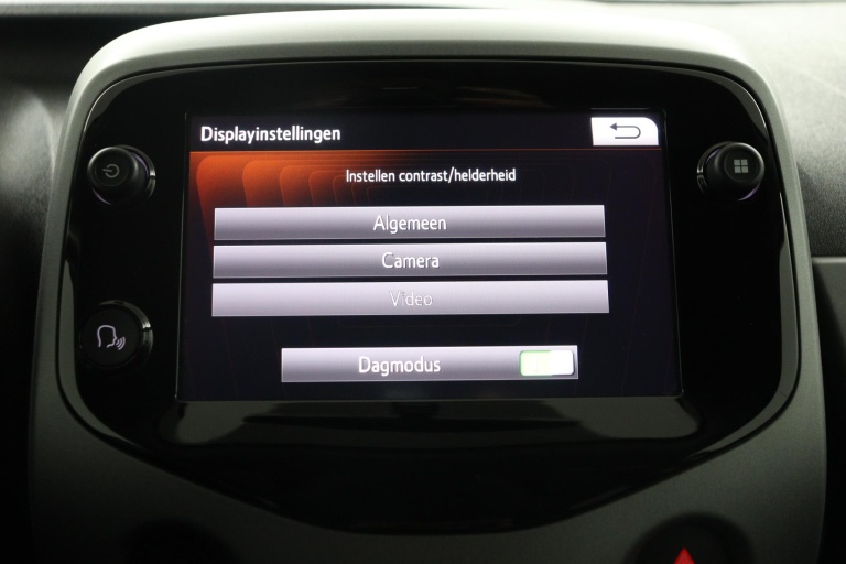 Toyota Aygo - 1.0 VVT-i x-joy 53